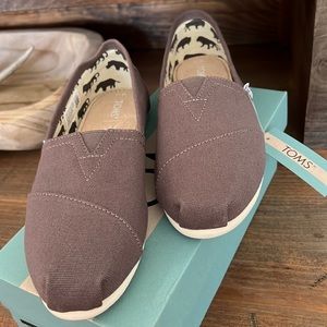 Toms Gray Ash Canvas Shoes WMN Size 7.5 NWT